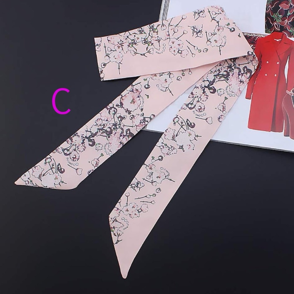 1 (one) Twilly Scarf • New In Package - Picture 4 of 8